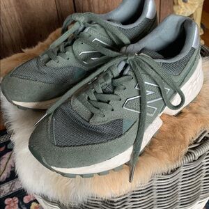 New Balance Women's Sneakers in Olive and Gray